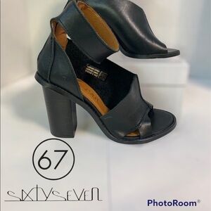 𝅺BEAUTIFUL leather high heel, ankle strap, open toe shoes by Sixty Seven
